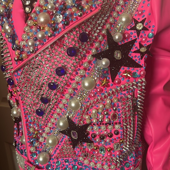 Size 2xl Neon Pink bling jacket - Picture 3 of 5
